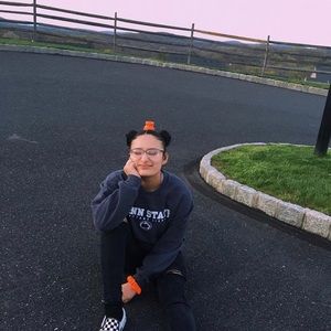 Meet your Posher, Azalee